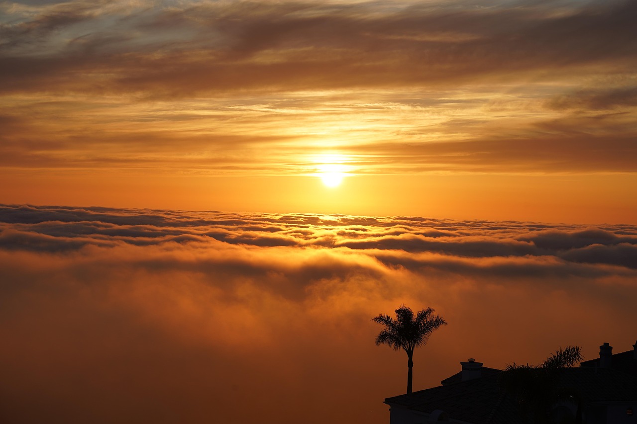 Reading the Sky Before You Rig: Cloud Clues That Predict Your Session